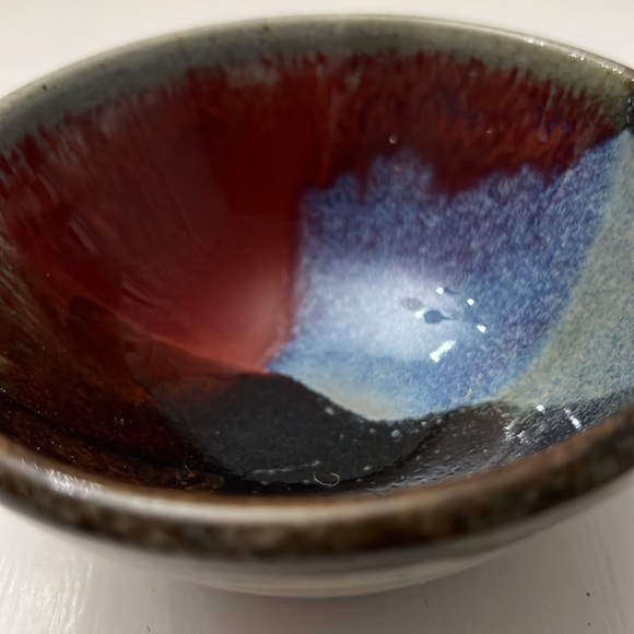 Small Pottery Bowl Nice Glaze - Picture 3 of 6